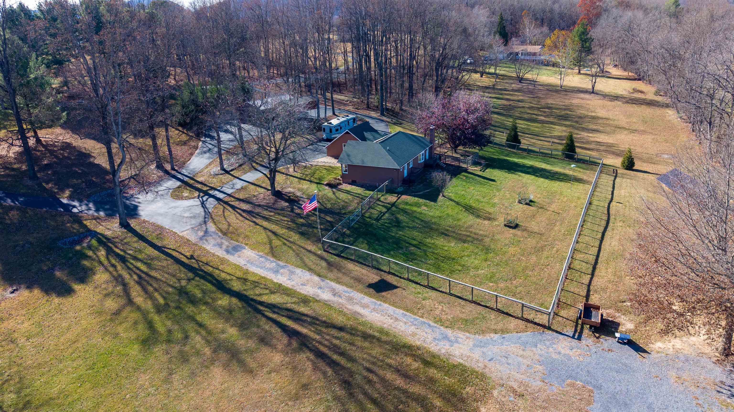 141 LORI LN, CHURCHVILLE, Virginia 24421, 3 Bedrooms Bedrooms, ,2 BathroomsBathrooms,Residential,141 LORI LN,671041 MLS # 671041 141 LORI LN, CHURCHVILLE, Virginia 24421, 3 Bedrooms Bedrooms, ,2 BathroomsBathrooms,Residential,141 LORI LN,671041 MLS # 671041