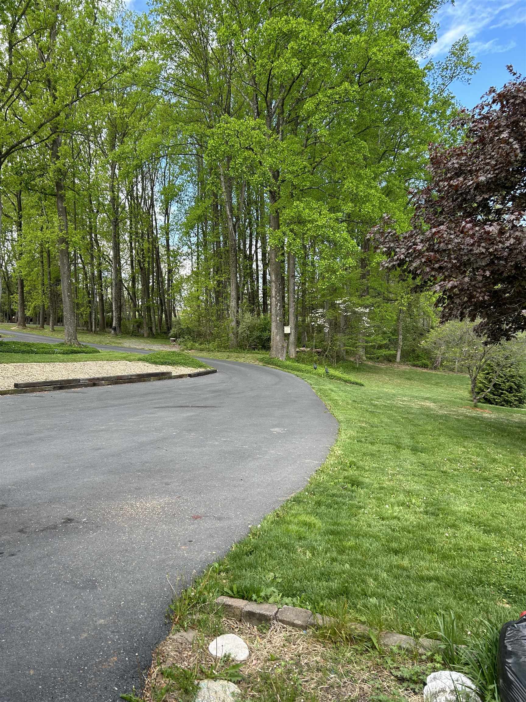 141 LORI LN, CHURCHVILLE, Virginia 24421, 3 Bedrooms Bedrooms, ,2 BathroomsBathrooms,Residential,141 LORI LN,671041 MLS # 671041 141 LORI LN, CHURCHVILLE, Virginia 24421, 3 Bedrooms Bedrooms, ,2 BathroomsBathrooms,Residential,141 LORI LN,671041 MLS # 671041