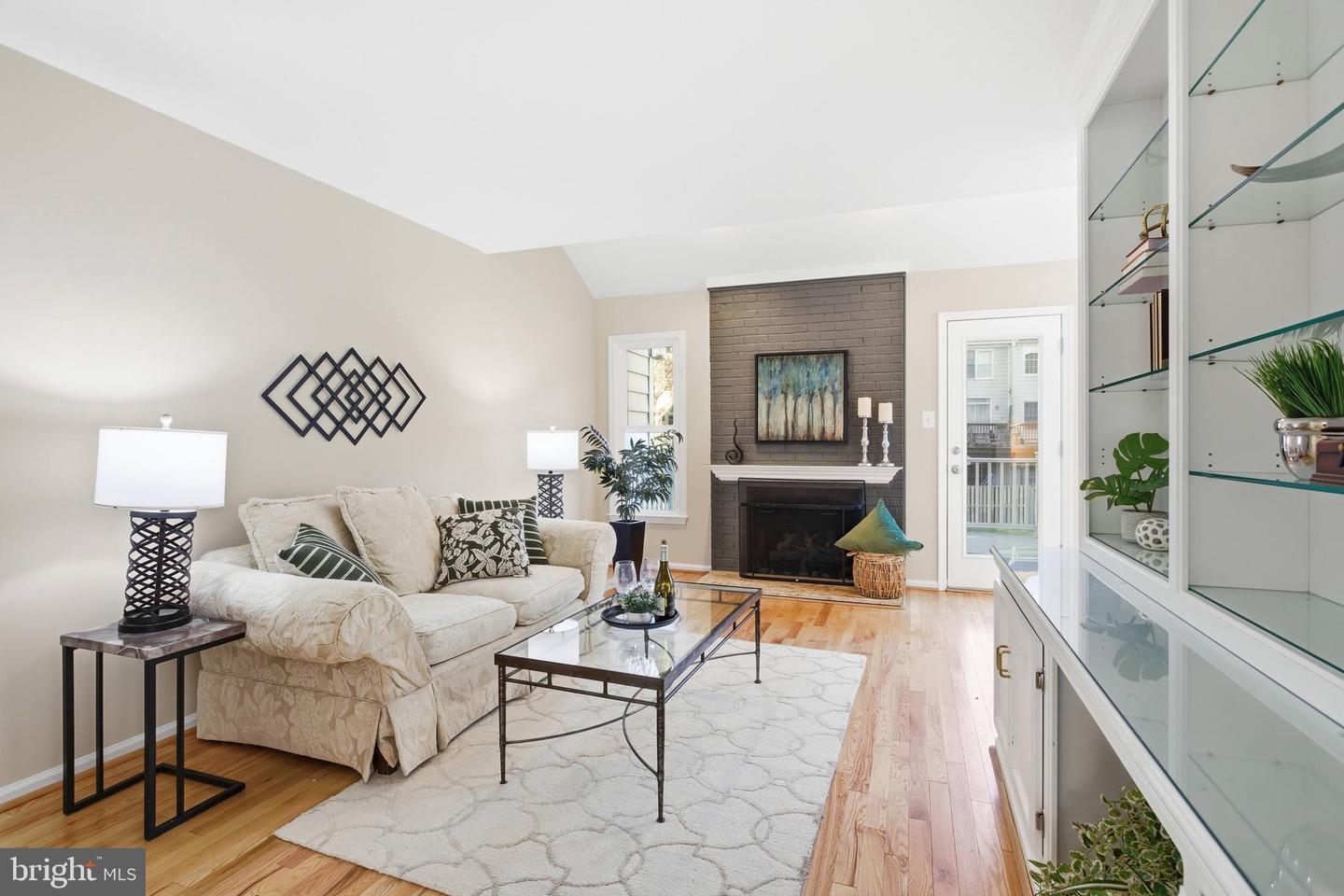 14524 SMITHWOOD DR, CENTREVILLE, Virginia 20120, 3 Bedrooms Bedrooms, ,3 BathroomsBathrooms,Residential,For sale,14524 SMITHWOOD DR,VAFX2272914 MLS # VAFX2272914 14524 SMITHWOOD DR, CENTREVILLE, Virginia 20120, 3 Bedrooms Bedrooms, ,3 BathroomsBathrooms,Residential,For sale,14524 SMITHWOOD DR,VAFX2272914 MLS # VAFX2272914