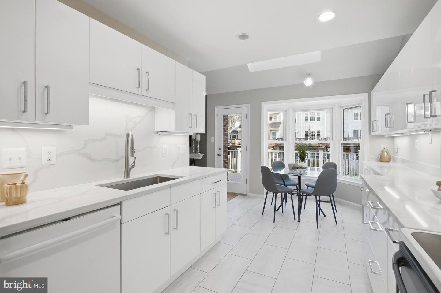 14524 SMITHWOOD DR, CENTREVILLE, Virginia 20120, 3 Bedrooms Bedrooms, ,3 BathroomsBathrooms,Residential,For sale,14524 SMITHWOOD DR,VAFX2272914 MLS # VAFX2272914 14524 SMITHWOOD DR, CENTREVILLE, Virginia 20120, 3 Bedrooms Bedrooms, ,3 BathroomsBathrooms,Residential,For sale,14524 SMITHWOOD DR,VAFX2272914 MLS # VAFX2272914