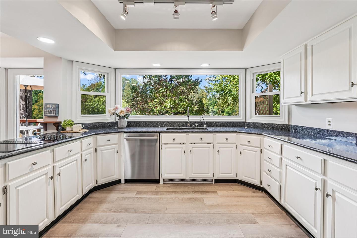 15350 EDGEHILL DR, DUMFRIES, Virginia 22025, 4 Bedrooms Bedrooms, ,3 BathroomsBathrooms,Residential,For sale,15350 EDGEHILL DR,VAPW2105888 MLS # VAPW2105888 15350 EDGEHILL DR, DUMFRIES, Virginia 22025, 4 Bedrooms Bedrooms, ,3 BathroomsBathrooms,Residential,For sale,15350 EDGEHILL DR,VAPW2105888 MLS # VAPW2105888