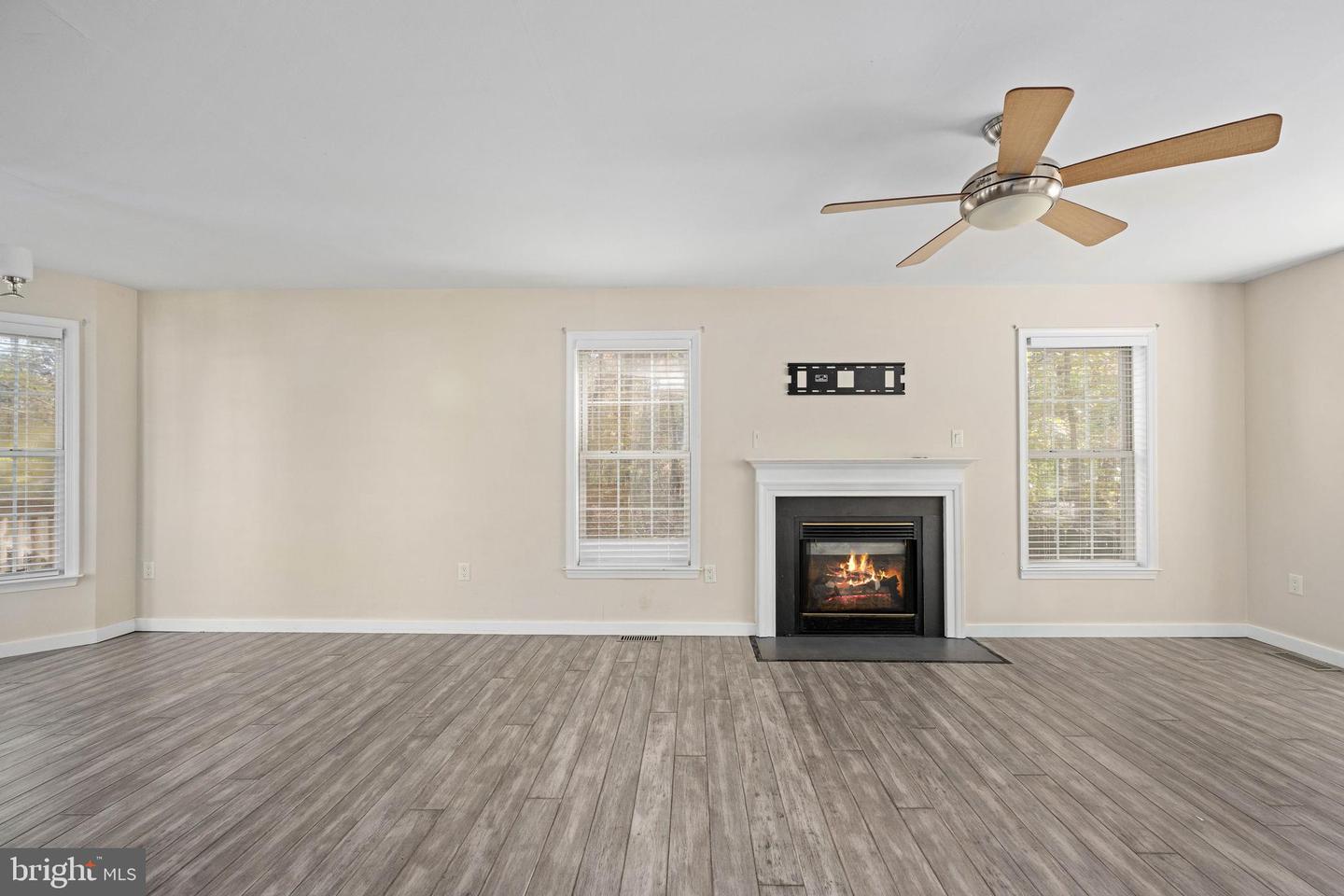 10127 SHARON SPRINGS DR, FREDERICKSBURG, Virginia 22408, 3 Bedrooms Bedrooms, ,2 BathroomsBathrooms,Residential,For sale,10127 SHARON SPRINGS DR,VASP2037182 MLS # VASP2037182