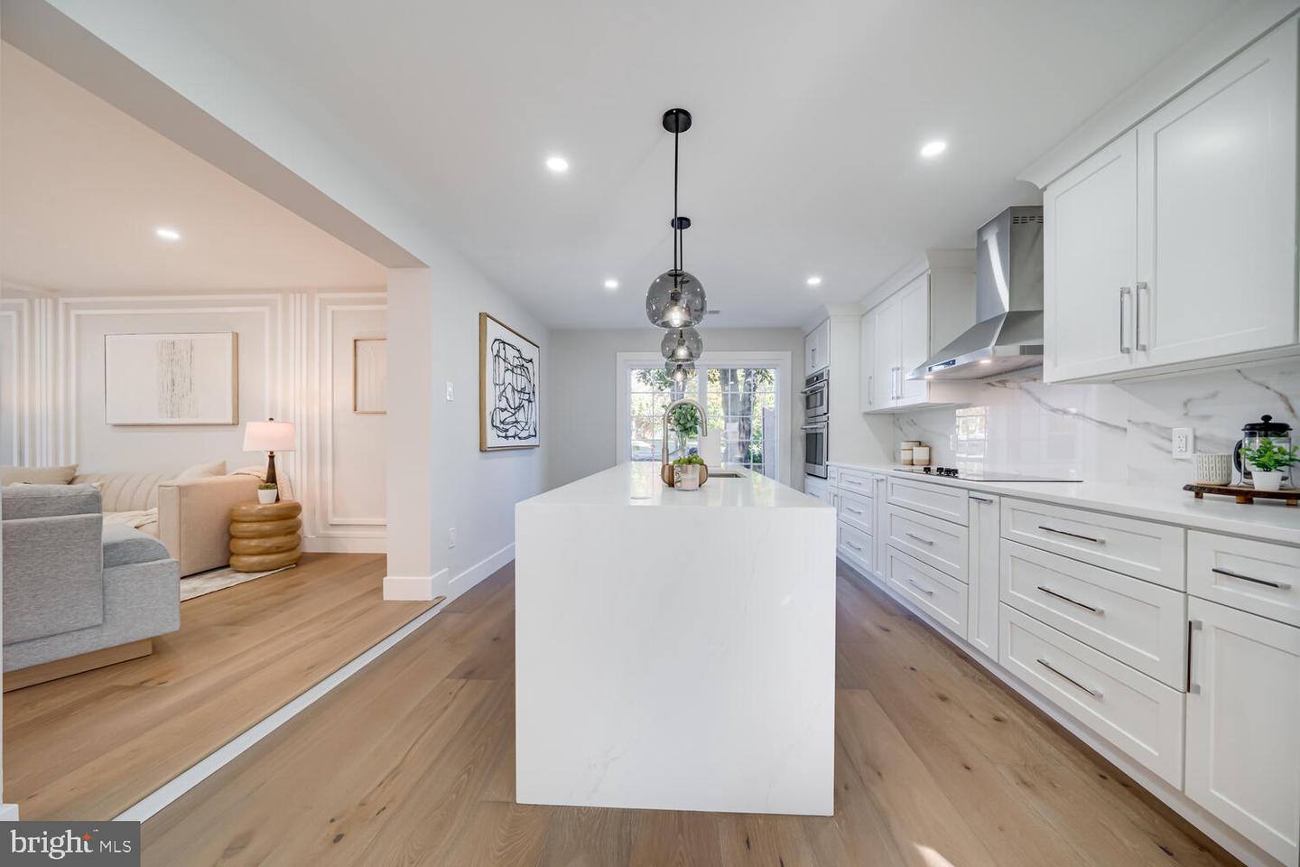 1801 GREAT FALLS ST, MCLEAN, Virginia 22101, 5 Bedrooms Bedrooms, ,4 BathroomsBathrooms,Residential,For sale,1801 GREAT FALLS ST,VAFX2276008 MLS # VAFX2276008 1801 GREAT FALLS ST, MCLEAN, Virginia 22101, 5 Bedrooms Bedrooms, ,4 BathroomsBathrooms,Residential,For sale,1801 GREAT FALLS ST,VAFX2276008 MLS # VAFX2276008