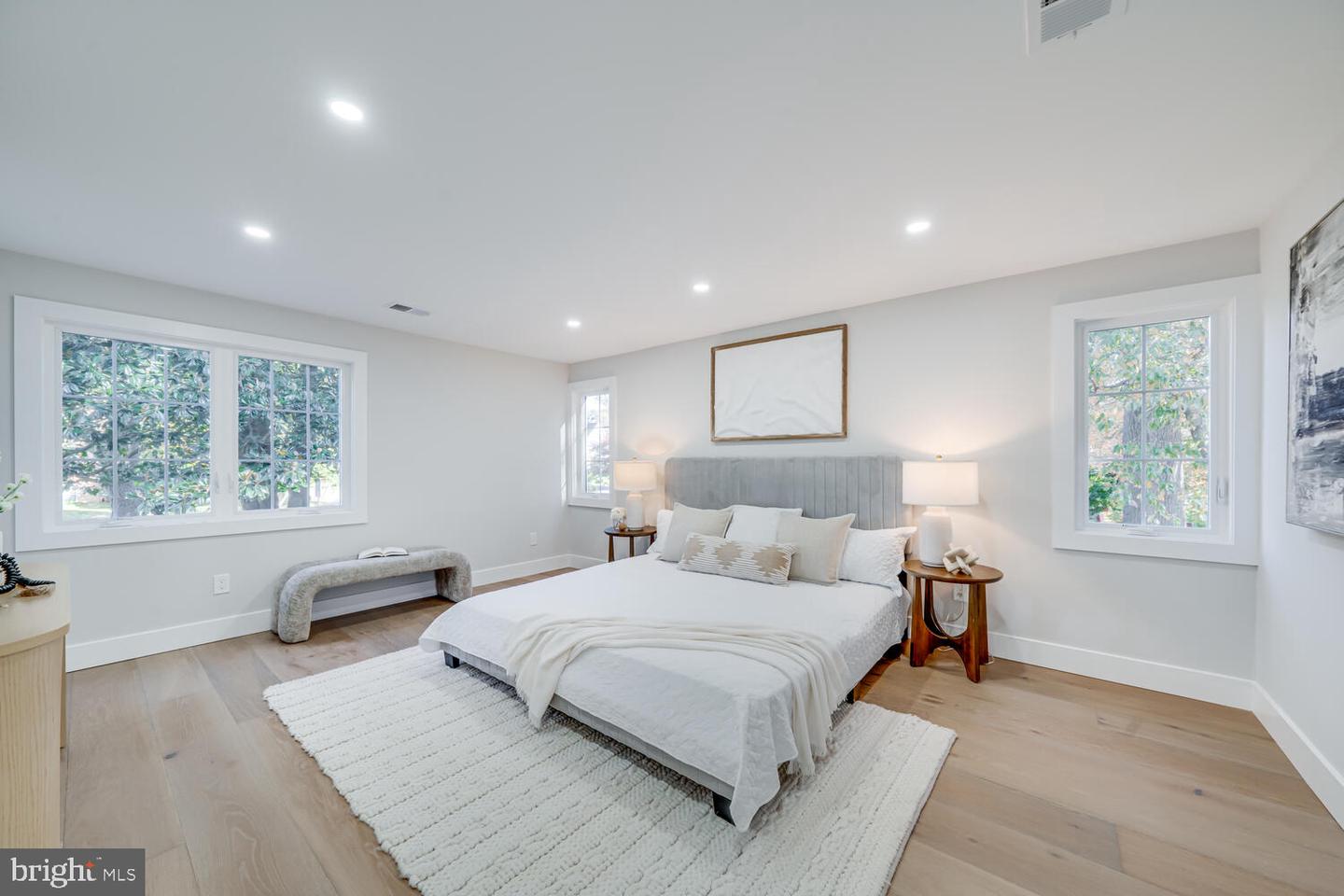 1801 GREAT FALLS ST, MCLEAN, Virginia 22101, 5 Bedrooms Bedrooms, ,4 BathroomsBathrooms,Residential,For sale,1801 GREAT FALLS ST,VAFX2276008 MLS # VAFX2276008 1801 GREAT FALLS ST, MCLEAN, Virginia 22101, 5 Bedrooms Bedrooms, ,4 BathroomsBathrooms,Residential,For sale,1801 GREAT FALLS ST,VAFX2276008 MLS # VAFX2276008