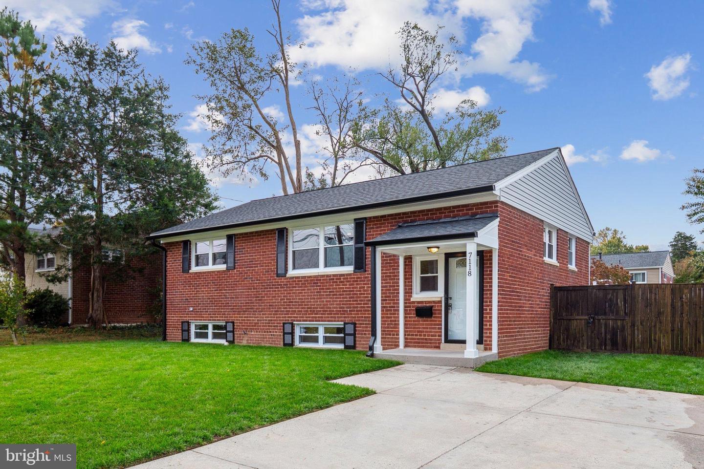 7118 KERR DR, SPRINGFIELD, Virginia 22150, 5 Bedrooms Bedrooms, 11 Rooms Rooms,2 BathroomsBathrooms,Residential,For sale,7118 KERR DR,VAFX2276220 MLS # VAFX2276220 7118 KERR DR, SPRINGFIELD, Virginia 22150, 5 Bedrooms Bedrooms, 11 Rooms Rooms,2 BathroomsBathrooms,Residential,For sale,7118 KERR DR,VAFX2276220 MLS # VAFX2276220