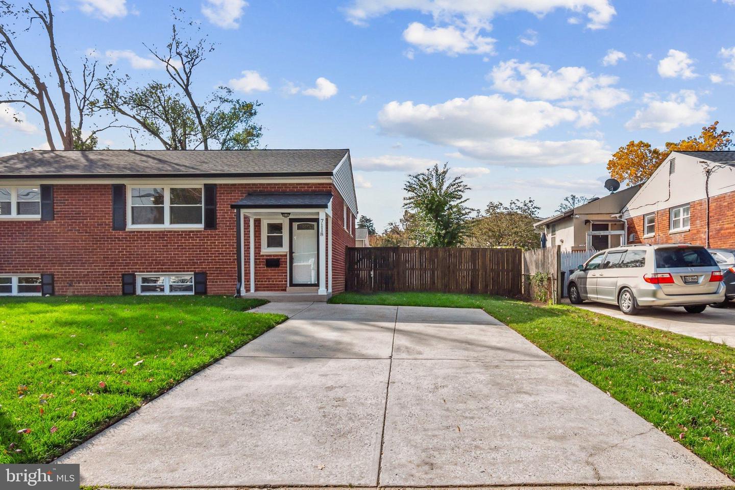 7118 KERR DR, SPRINGFIELD, Virginia 22150, 5 Bedrooms Bedrooms, 11 Rooms Rooms,2 BathroomsBathrooms,Residential,For sale,7118 KERR DR,VAFX2276220 MLS # VAFX2276220 7118 KERR DR, SPRINGFIELD, Virginia 22150, 5 Bedrooms Bedrooms, 11 Rooms Rooms,2 BathroomsBathrooms,Residential,For sale,7118 KERR DR,VAFX2276220 MLS # VAFX2276220