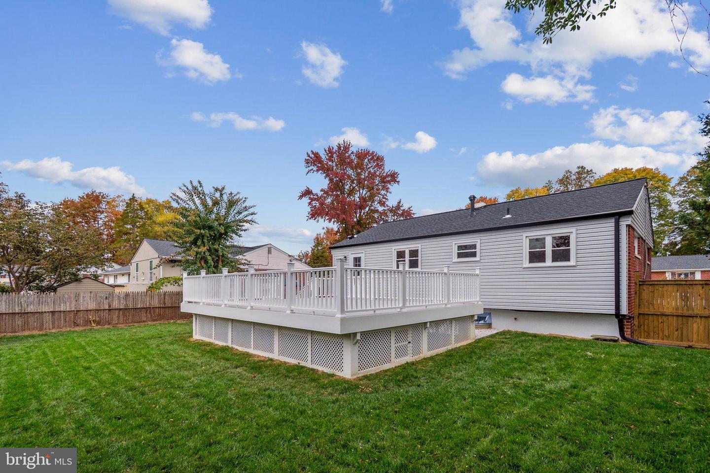 7118 KERR DR, SPRINGFIELD, Virginia 22150, 5 Bedrooms Bedrooms, 11 Rooms Rooms,2 BathroomsBathrooms,Residential,For sale,7118 KERR DR,VAFX2276220 MLS # VAFX2276220 7118 KERR DR, SPRINGFIELD, Virginia 22150, 5 Bedrooms Bedrooms, 11 Rooms Rooms,2 BathroomsBathrooms,Residential,For sale,7118 KERR DR,VAFX2276220 MLS # VAFX2276220