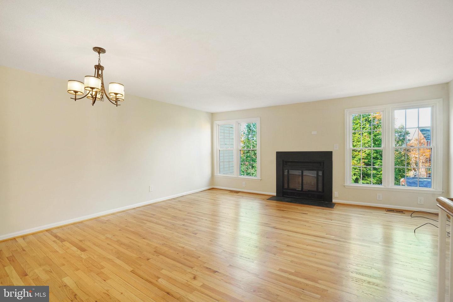 9 FENDALL AVE, ALEXANDRIA, Virginia 22304, 3 Bedrooms Bedrooms, ,3 BathroomsBathrooms,Residential,For sale,9 FENDALL AVE,VAAX2051360 MLS # VAAX2051360