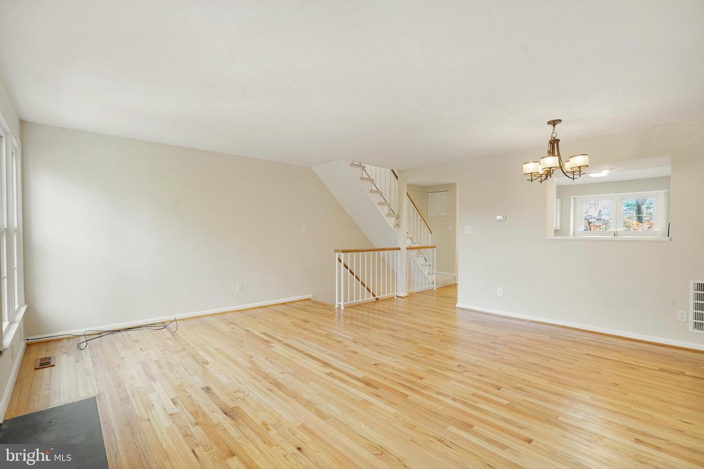 9 FENDALL AVE, ALEXANDRIA, Virginia 22304, 3 Bedrooms Bedrooms, ,3 BathroomsBathrooms,Residential,For sale,9 FENDALL AVE,VAAX2051360 MLS # VAAX2051360