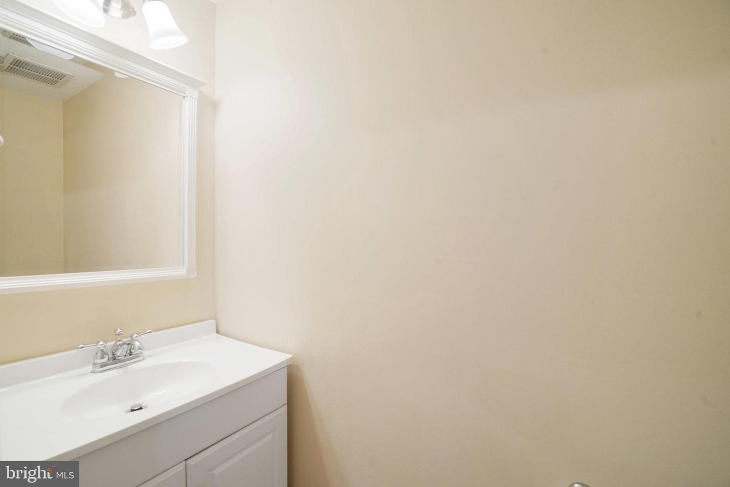 9 FENDALL AVE, ALEXANDRIA, Virginia 22304, 3 Bedrooms Bedrooms, ,3 BathroomsBathrooms,Residential,For sale,9 FENDALL AVE,VAAX2051360 MLS # VAAX2051360