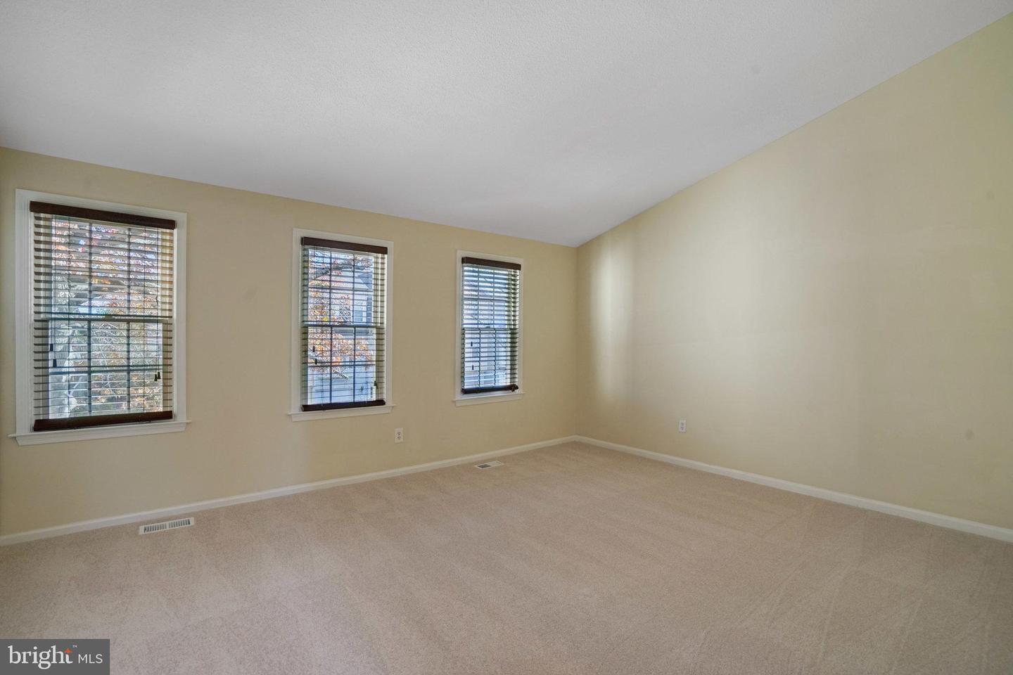 9 FENDALL AVE, ALEXANDRIA, Virginia 22304, 3 Bedrooms Bedrooms, ,3 BathroomsBathrooms,Residential,For sale,9 FENDALL AVE,VAAX2051360 MLS # VAAX2051360