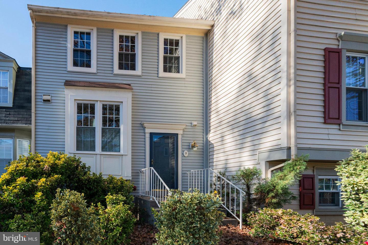 9 FENDALL AVE, ALEXANDRIA, Virginia 22304, 3 Bedrooms Bedrooms, ,3 BathroomsBathrooms,Residential,For sale,9 FENDALL AVE,VAAX2051360 MLS # VAAX2051360