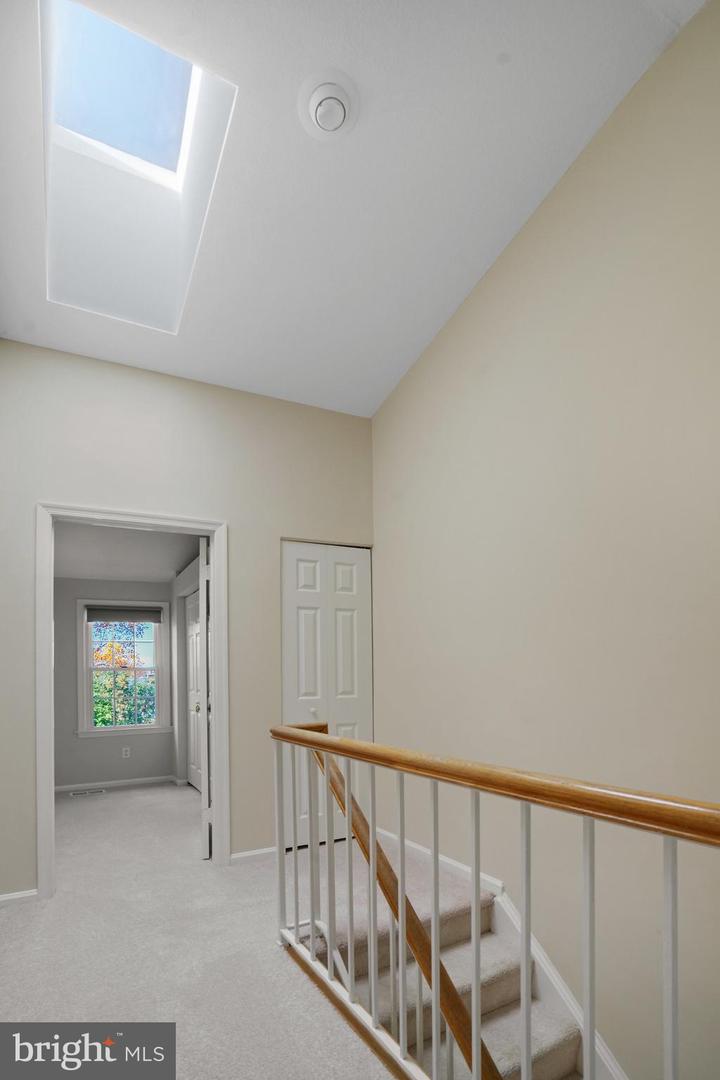 9 FENDALL AVE, ALEXANDRIA, Virginia 22304, 3 Bedrooms Bedrooms, ,3 BathroomsBathrooms,Residential,For sale,9 FENDALL AVE,VAAX2051360 MLS # VAAX2051360