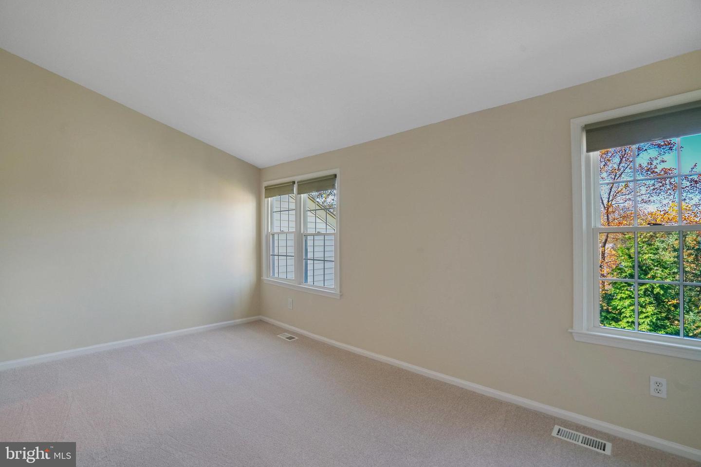 9 FENDALL AVE, ALEXANDRIA, Virginia 22304, 3 Bedrooms Bedrooms, ,3 BathroomsBathrooms,Residential,For sale,9 FENDALL AVE,VAAX2051360 MLS # VAAX2051360