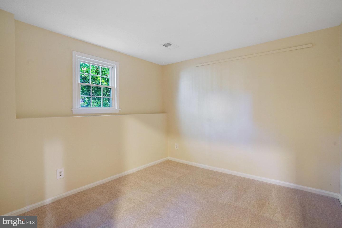 9 FENDALL AVE, ALEXANDRIA, Virginia 22304, 3 Bedrooms Bedrooms, ,3 BathroomsBathrooms,Residential,For sale,9 FENDALL AVE,VAAX2051360 MLS # VAAX2051360