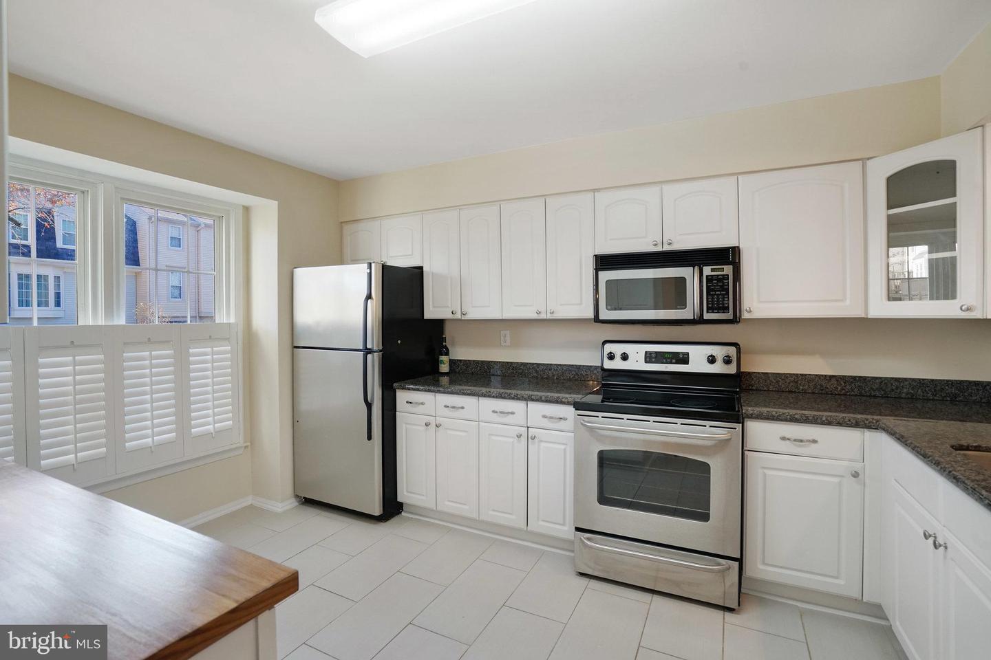 9 FENDALL AVE, ALEXANDRIA, Virginia 22304, 3 Bedrooms Bedrooms, ,3 BathroomsBathrooms,Residential,For sale,9 FENDALL AVE,VAAX2051360 MLS # VAAX2051360