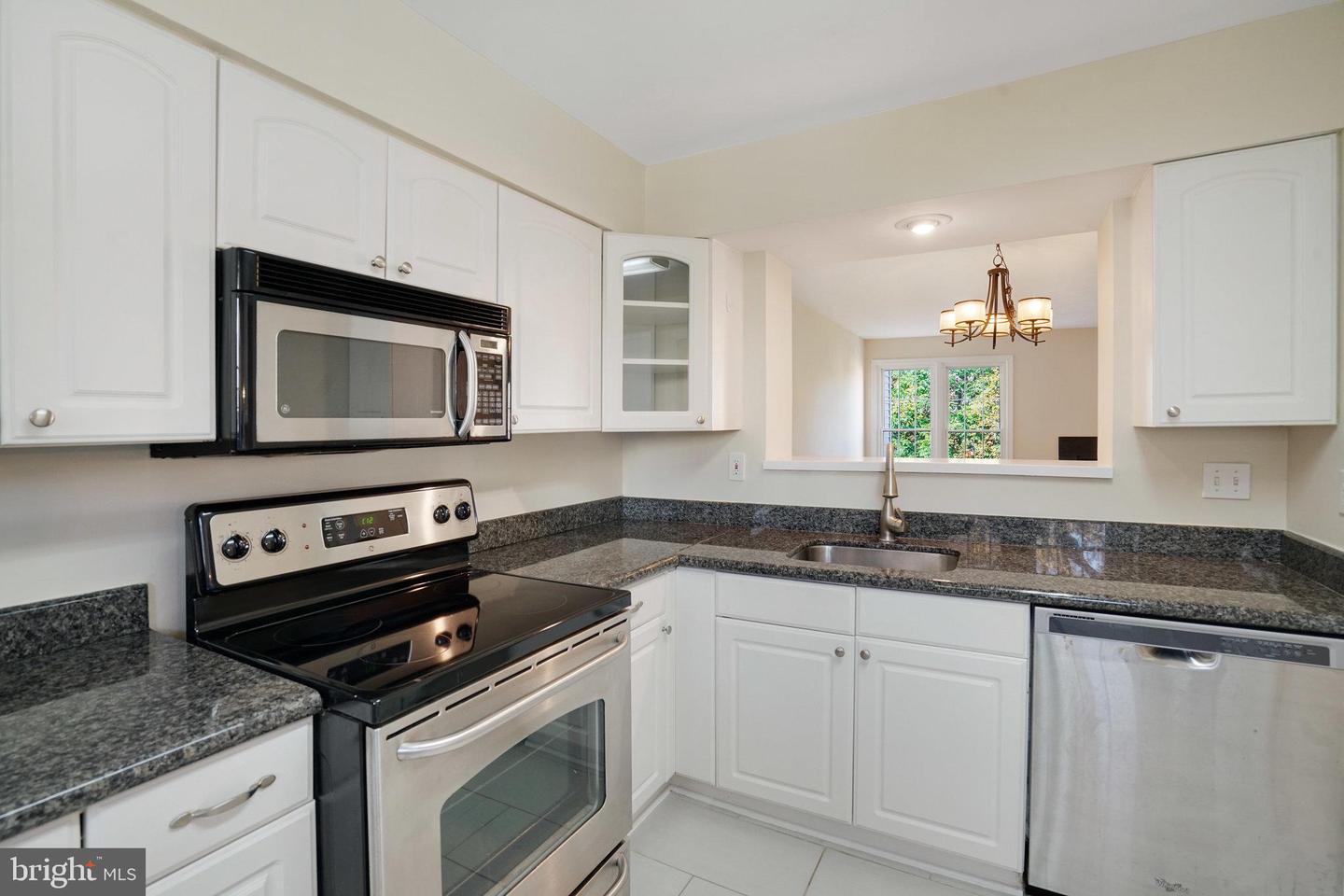 9 FENDALL AVE, ALEXANDRIA, Virginia 22304, 3 Bedrooms Bedrooms, ,3 BathroomsBathrooms,Residential,For sale,9 FENDALL AVE,VAAX2051360 MLS # VAAX2051360