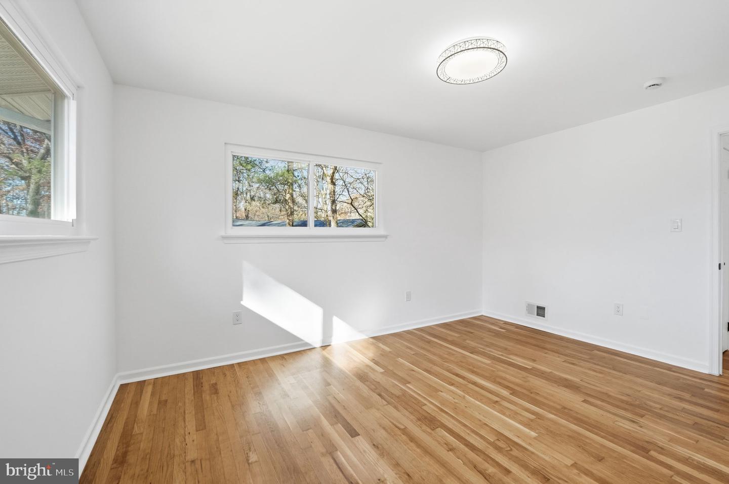 7717 GLENISTER DR, SPRINGFIELD, Virginia 22152, 6 Bedrooms Bedrooms, ,3 BathroomsBathrooms,Residential,For sale,7717 GLENISTER DR,VAFX2277564 MLS # VAFX2277564 7717 GLENISTER DR, SPRINGFIELD, Virginia 22152, 6 Bedrooms Bedrooms, ,3 BathroomsBathrooms,Residential,For sale,7717 GLENISTER DR,VAFX2277564 MLS # VAFX2277564