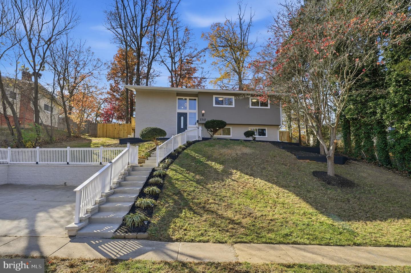 7717 GLENISTER DR, SPRINGFIELD, Virginia 22152, 6 Bedrooms Bedrooms, ,3 BathroomsBathrooms,Residential,For sale,7717 GLENISTER DR,VAFX2277564 MLS # VAFX2277564 7717 GLENISTER DR, SPRINGFIELD, Virginia 22152, 6 Bedrooms Bedrooms, ,3 BathroomsBathrooms,Residential,For sale,7717 GLENISTER DR,VAFX2277564 MLS # VAFX2277564