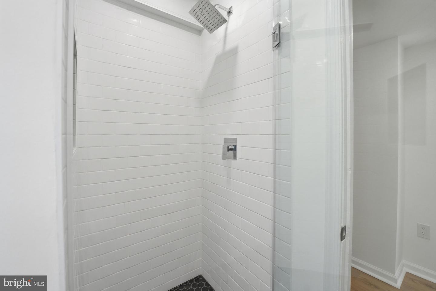 7717 GLENISTER DR, SPRINGFIELD, Virginia 22152, 6 Bedrooms Bedrooms, ,3 BathroomsBathrooms,Residential,For sale,7717 GLENISTER DR,VAFX2277564 MLS # VAFX2277564 7717 GLENISTER DR, SPRINGFIELD, Virginia 22152, 6 Bedrooms Bedrooms, ,3 BathroomsBathrooms,Residential,For sale,7717 GLENISTER DR,VAFX2277564 MLS # VAFX2277564