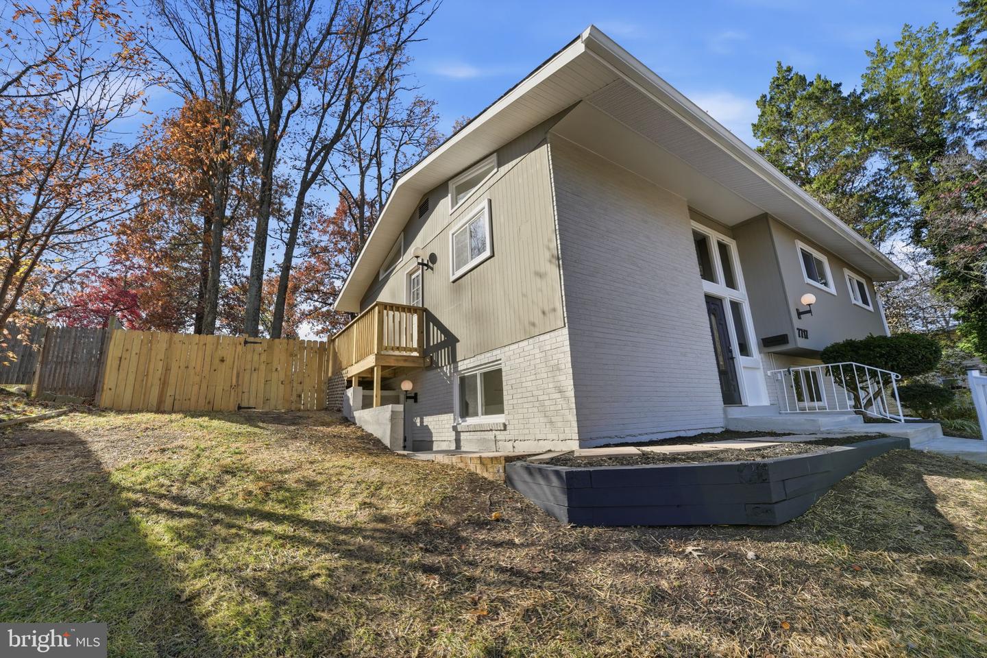 7717 GLENISTER DR, SPRINGFIELD, Virginia 22152, 6 Bedrooms Bedrooms, ,3 BathroomsBathrooms,Residential,For sale,7717 GLENISTER DR,VAFX2277564 MLS # VAFX2277564 7717 GLENISTER DR, SPRINGFIELD, Virginia 22152, 6 Bedrooms Bedrooms, ,3 BathroomsBathrooms,Residential,For sale,7717 GLENISTER DR,VAFX2277564 MLS # VAFX2277564