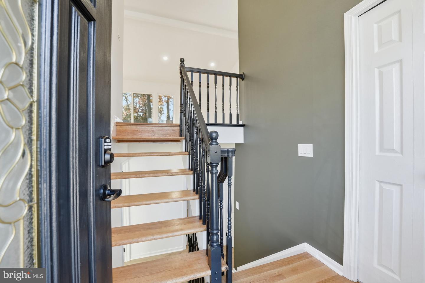 7717 GLENISTER DR, SPRINGFIELD, Virginia 22152, 6 Bedrooms Bedrooms, ,3 BathroomsBathrooms,Residential,For sale,7717 GLENISTER DR,VAFX2277564 MLS # VAFX2277564 7717 GLENISTER DR, SPRINGFIELD, Virginia 22152, 6 Bedrooms Bedrooms, ,3 BathroomsBathrooms,Residential,For sale,7717 GLENISTER DR,VAFX2277564 MLS # VAFX2277564