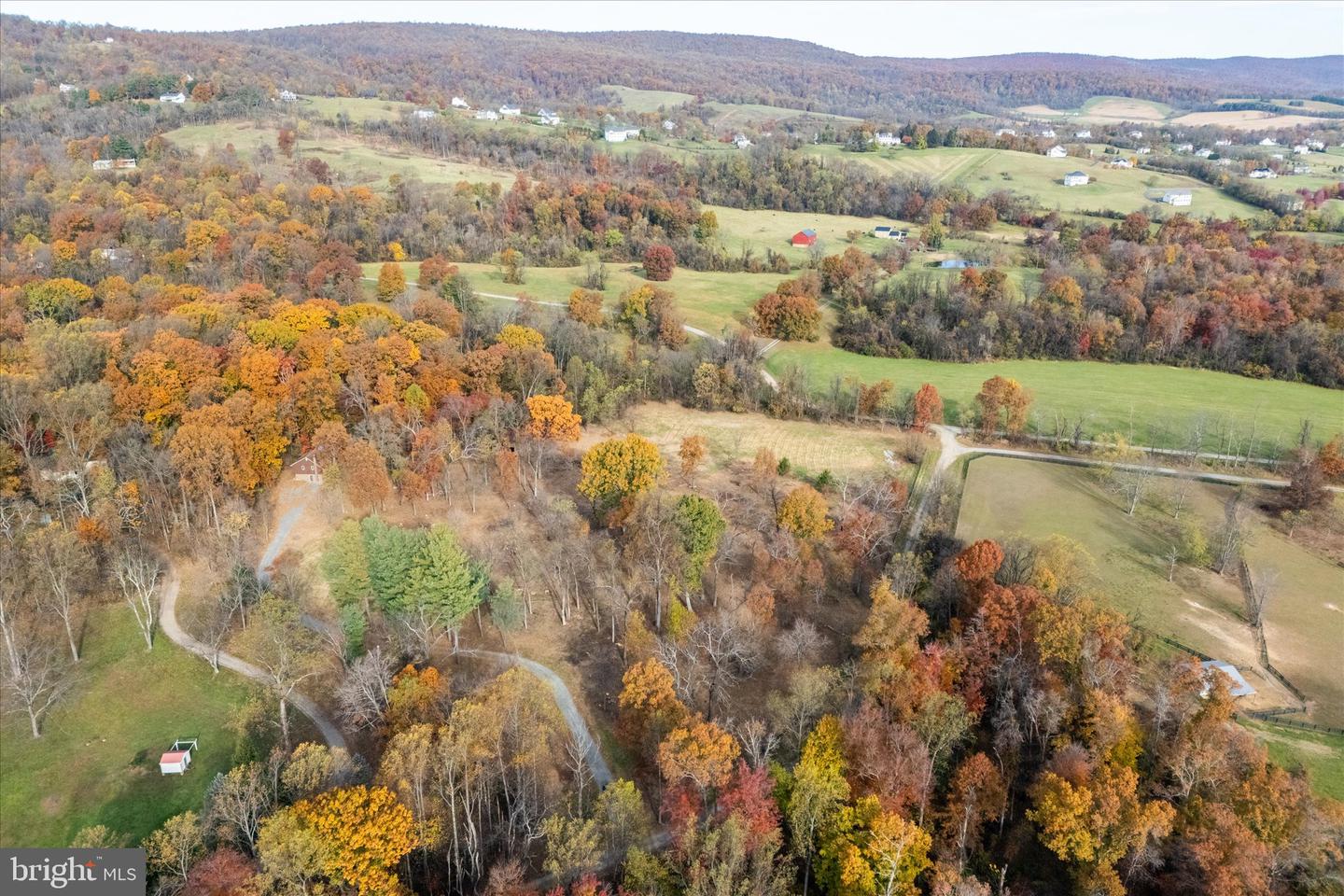 16559 WOODCHASE LN, ROUND HILL, Virginia 20141, ,Residential,For sale,16559 WOODCHASE LN,VALO2110508 MLS # VALO2110508 16559 WOODCHASE LN, ROUND HILL, Virginia 20141, ,Residential,For sale,16559 WOODCHASE LN,VALO2110508 MLS # VALO2110508