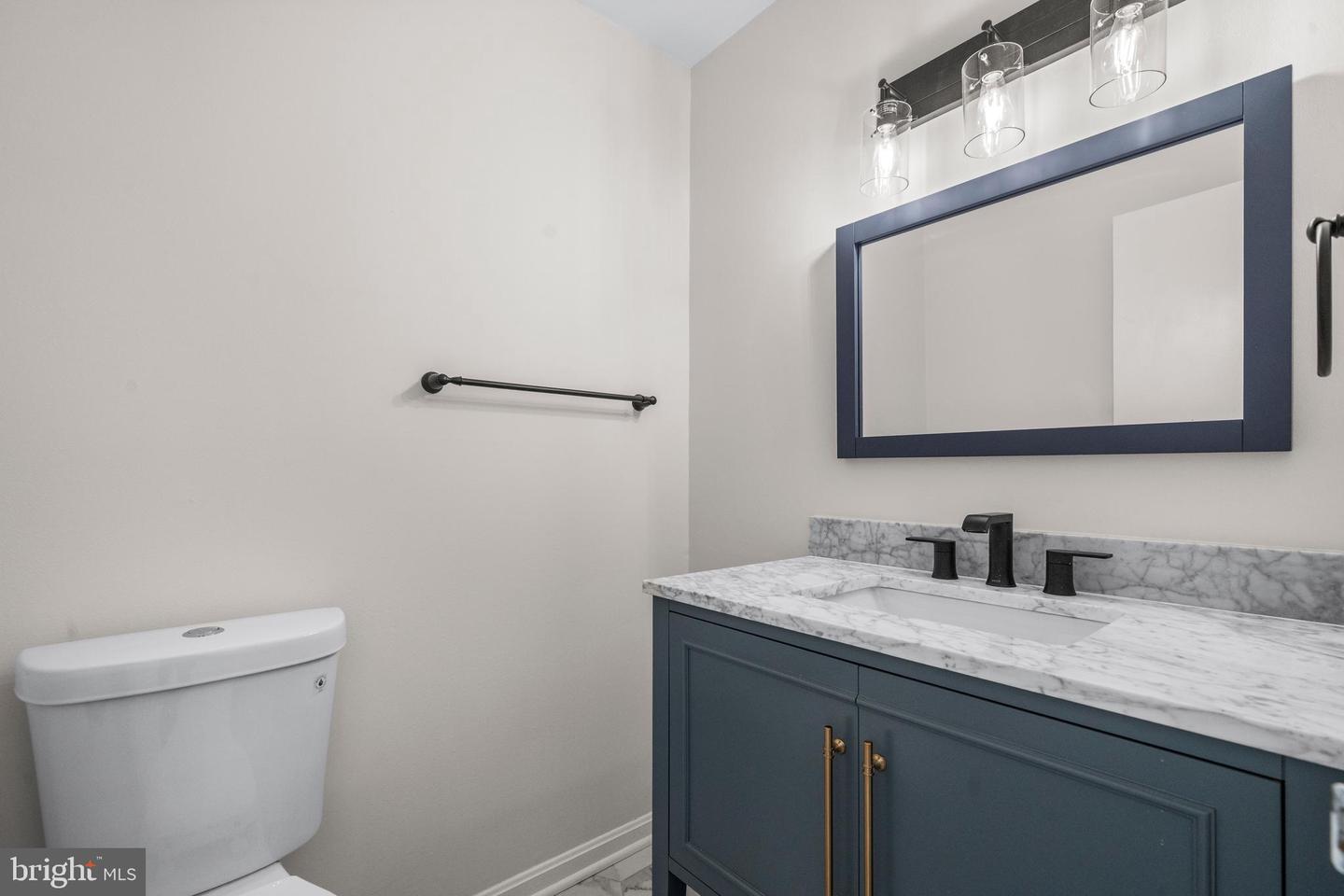 7287 HILLARY ST, ALEXANDRIA, Virginia 22315, 3 Bedrooms Bedrooms, ,2 BathroomsBathrooms,Residential,For sale,7287 HILLARY ST,VAFX2277814 MLS # VAFX2277814