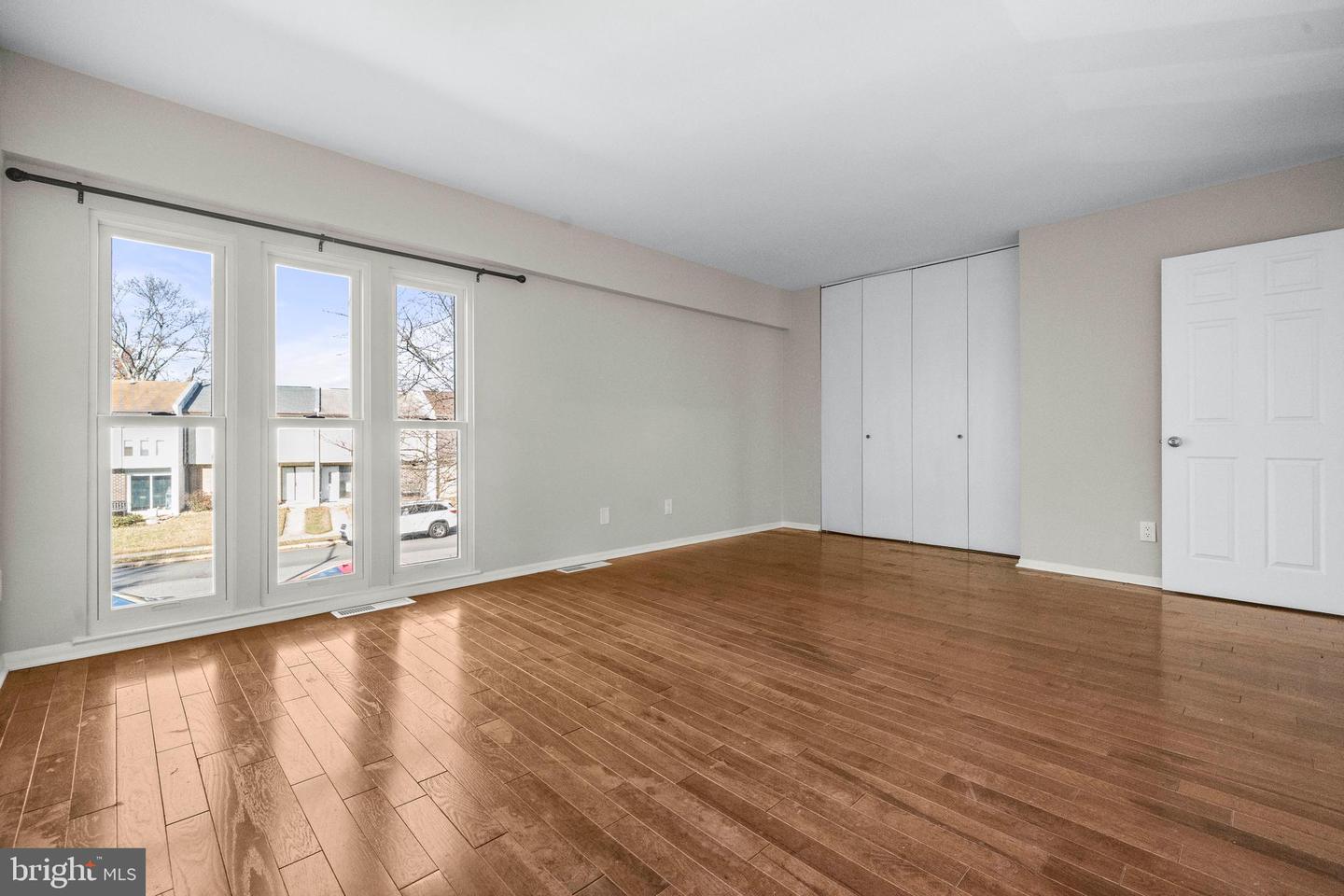 7287 HILLARY ST, ALEXANDRIA, Virginia 22315, 3 Bedrooms Bedrooms, ,2 BathroomsBathrooms,Residential,For sale,7287 HILLARY ST,VAFX2277814 MLS # VAFX2277814