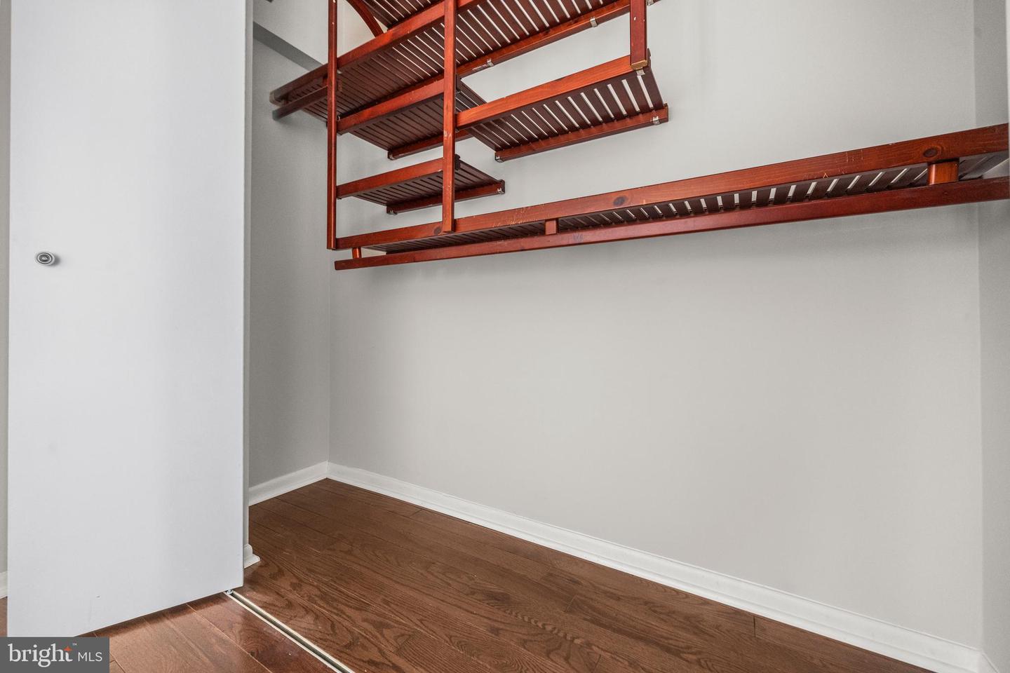 7287 HILLARY ST, ALEXANDRIA, Virginia 22315, 3 Bedrooms Bedrooms, ,2 BathroomsBathrooms,Residential,For sale,7287 HILLARY ST,VAFX2277814 MLS # VAFX2277814