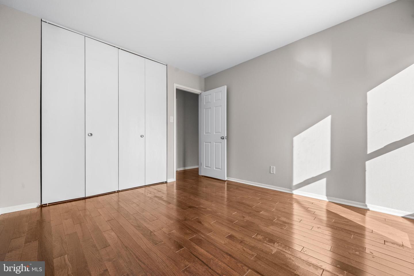 7287 HILLARY ST, ALEXANDRIA, Virginia 22315, 3 Bedrooms Bedrooms, ,2 BathroomsBathrooms,Residential,For sale,7287 HILLARY ST,VAFX2277814 MLS # VAFX2277814