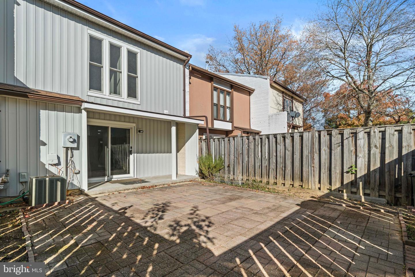 7287 HILLARY ST, ALEXANDRIA, Virginia 22315, 3 Bedrooms Bedrooms, ,2 BathroomsBathrooms,Residential,For sale,7287 HILLARY ST,VAFX2277814 MLS # VAFX2277814