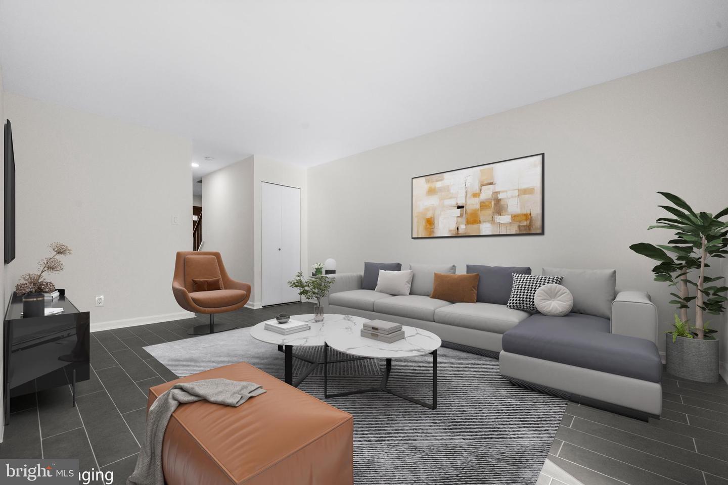 7287 HILLARY ST, ALEXANDRIA, Virginia 22315, 3 Bedrooms Bedrooms, ,2 BathroomsBathrooms,Residential,For sale,7287 HILLARY ST,VAFX2277814 MLS # VAFX2277814