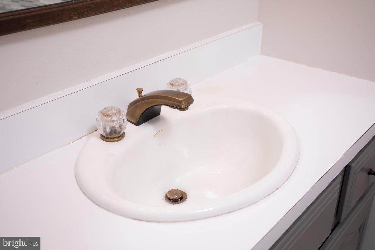 3085 KOFFEE LN, ROCKINGHAM, Virginia 22801, 3 Bedrooms Bedrooms, ,2 BathroomsBathrooms,Residential,For sale,3085 KOFFEE LN,VARO2002700 MLS # VARO2002700 3085 KOFFEE LN, ROCKINGHAM, Virginia 22801, 3 Bedrooms Bedrooms, ,2 BathroomsBathrooms,Residential,For sale,3085 KOFFEE LN,VARO2002700 MLS # VARO2002700