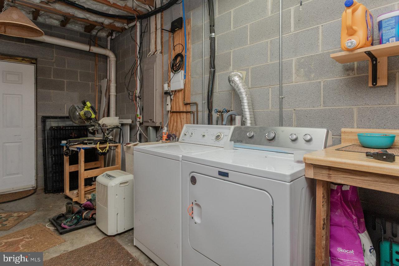 3085 KOFFEE LN, ROCKINGHAM, Virginia 22801, 3 Bedrooms Bedrooms, ,2 BathroomsBathrooms,Residential,For sale,3085 KOFFEE LN,VARO2002700 MLS # VARO2002700 3085 KOFFEE LN, ROCKINGHAM, Virginia 22801, 3 Bedrooms Bedrooms, ,2 BathroomsBathrooms,Residential,For sale,3085 KOFFEE LN,VARO2002700 MLS # VARO2002700