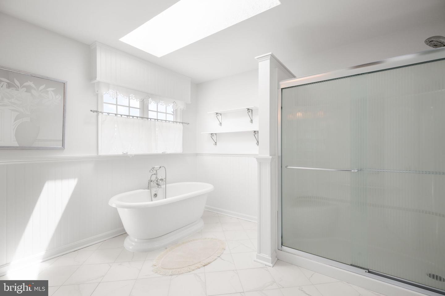 6901 LAKELAND WAY, FREDERICKSBURG, Virginia 22407, 5 Bedrooms Bedrooms, ,3 BathroomsBathrooms,Residential,For sale,6901 LAKELAND WAY,VASP2037450 MLS # VASP2037450