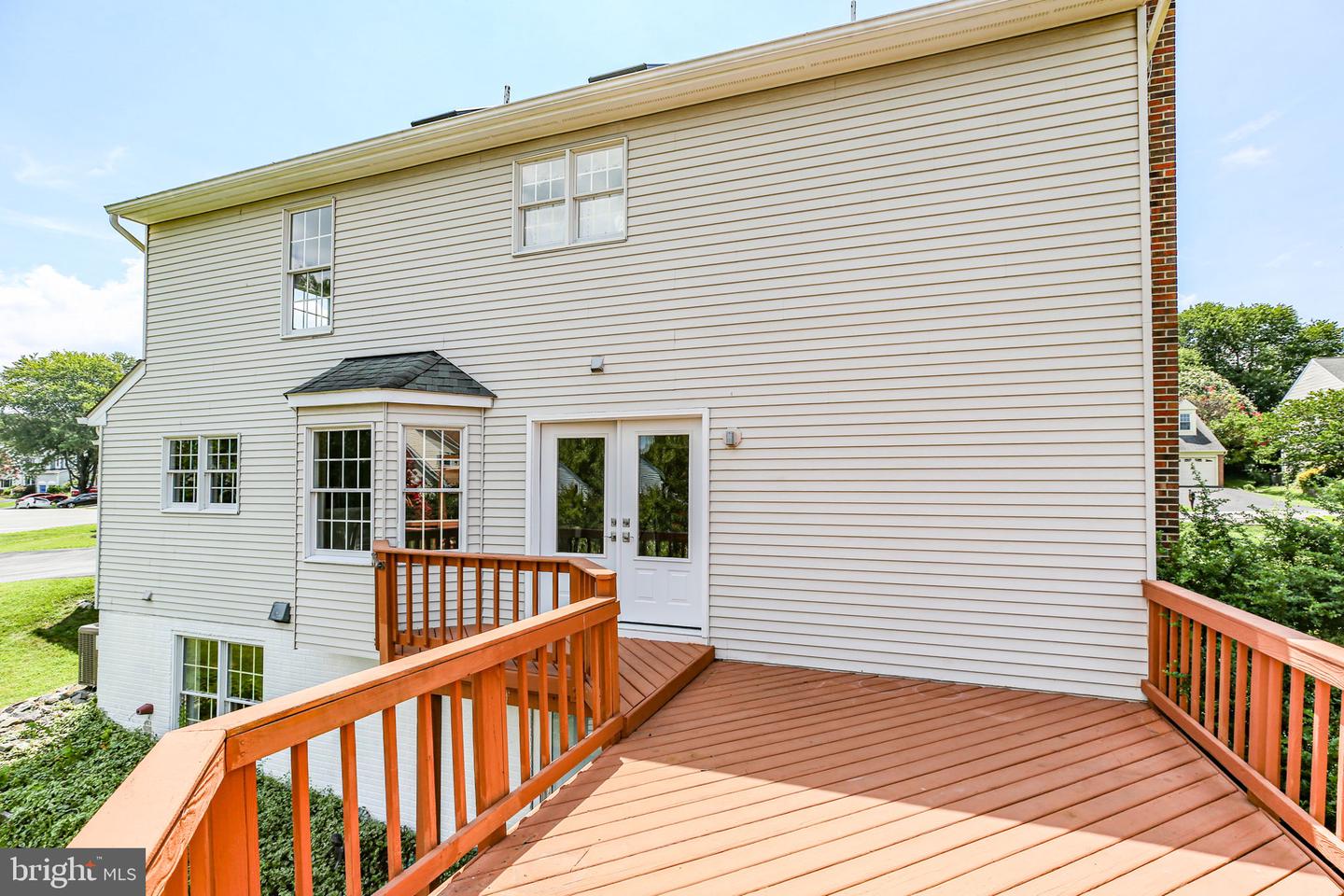 6901 LAKELAND WAY, FREDERICKSBURG, Virginia 22407, 5 Bedrooms Bedrooms, ,3 BathroomsBathrooms,Residential,For sale,6901 LAKELAND WAY,VASP2037450 MLS # VASP2037450