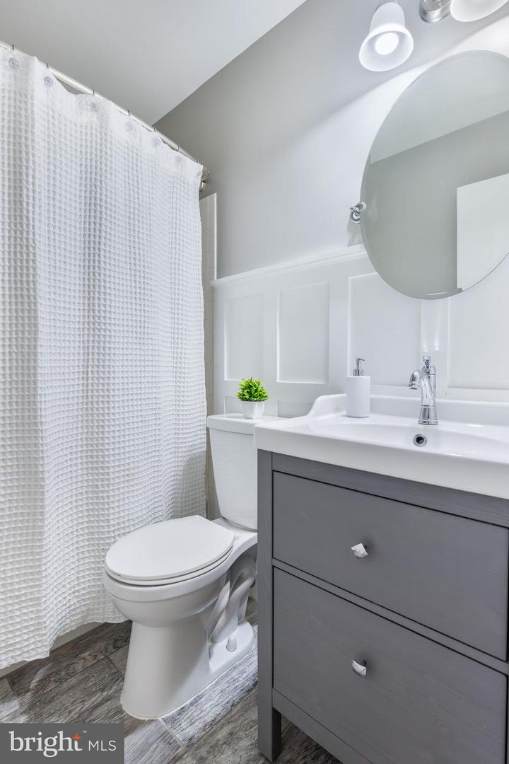 5406 BARRISTER PL, ALEXANDRIA, Virginia 22304, 3 Bedrooms Bedrooms, ,2 BathroomsBathrooms,Residential,For sale,5406 BARRISTER PL,VAAX2051550 MLS # VAAX2051550