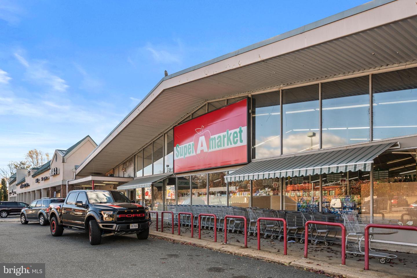 1134 S WASHINGTON ST #T1, FALLS CHURCH, Virginia 22046, 1 Bedroom Bedrooms, ,1 BathroomBathrooms,Residential,For sale,1134 S WASHINGTON ST #T1,VAFA2003434 MLS # VAFA2003434 1134 S WASHINGTON ST #T1, FALLS CHURCH, Virginia 22046, 1 Bedroom Bedrooms, ,1 BathroomBathrooms,Residential,For sale,1134 S WASHINGTON ST #T1,VAFA2003434 MLS # VAFA2003434