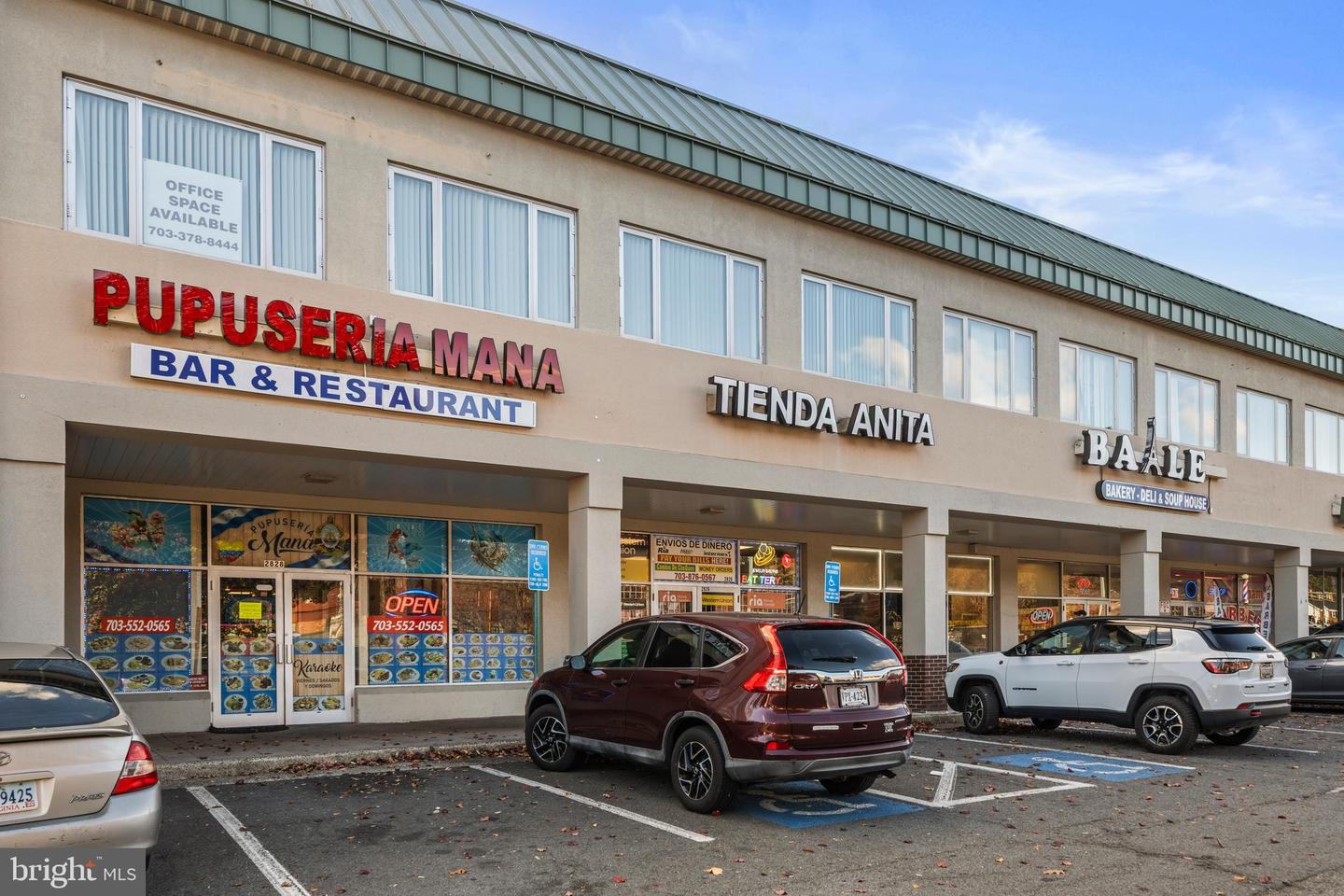 1134 S WASHINGTON ST #T1, FALLS CHURCH, Virginia 22046, 1 Bedroom Bedrooms, ,1 BathroomBathrooms,Residential,For sale,1134 S WASHINGTON ST #T1,VAFA2003434 MLS # VAFA2003434 1134 S WASHINGTON ST #T1, FALLS CHURCH, Virginia 22046, 1 Bedroom Bedrooms, ,1 BathroomBathrooms,Residential,For sale,1134 S WASHINGTON ST #T1,VAFA2003434 MLS # VAFA2003434