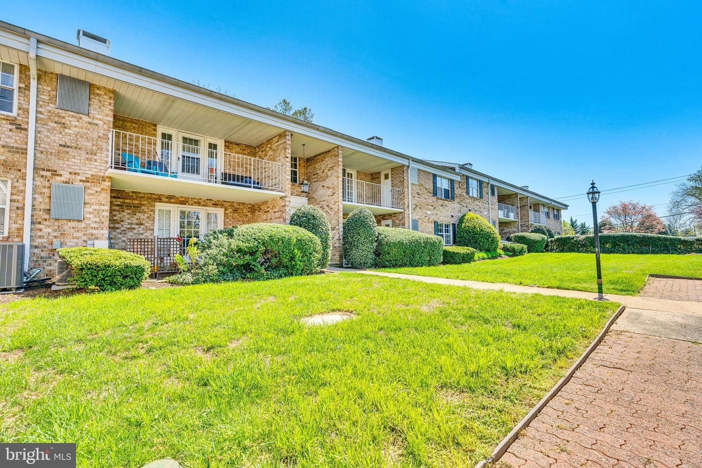 1134 S WASHINGTON ST #T1, FALLS CHURCH, Virginia 22046, 1 Bedroom Bedrooms, ,1 BathroomBathrooms,Residential,For sale,1134 S WASHINGTON ST #T1,VAFA2003434 MLS # VAFA2003434 1134 S WASHINGTON ST #T1, FALLS CHURCH, Virginia 22046, 1 Bedroom Bedrooms, ,1 BathroomBathrooms,Residential,For sale,1134 S WASHINGTON ST #T1,VAFA2003434 MLS # VAFA2003434