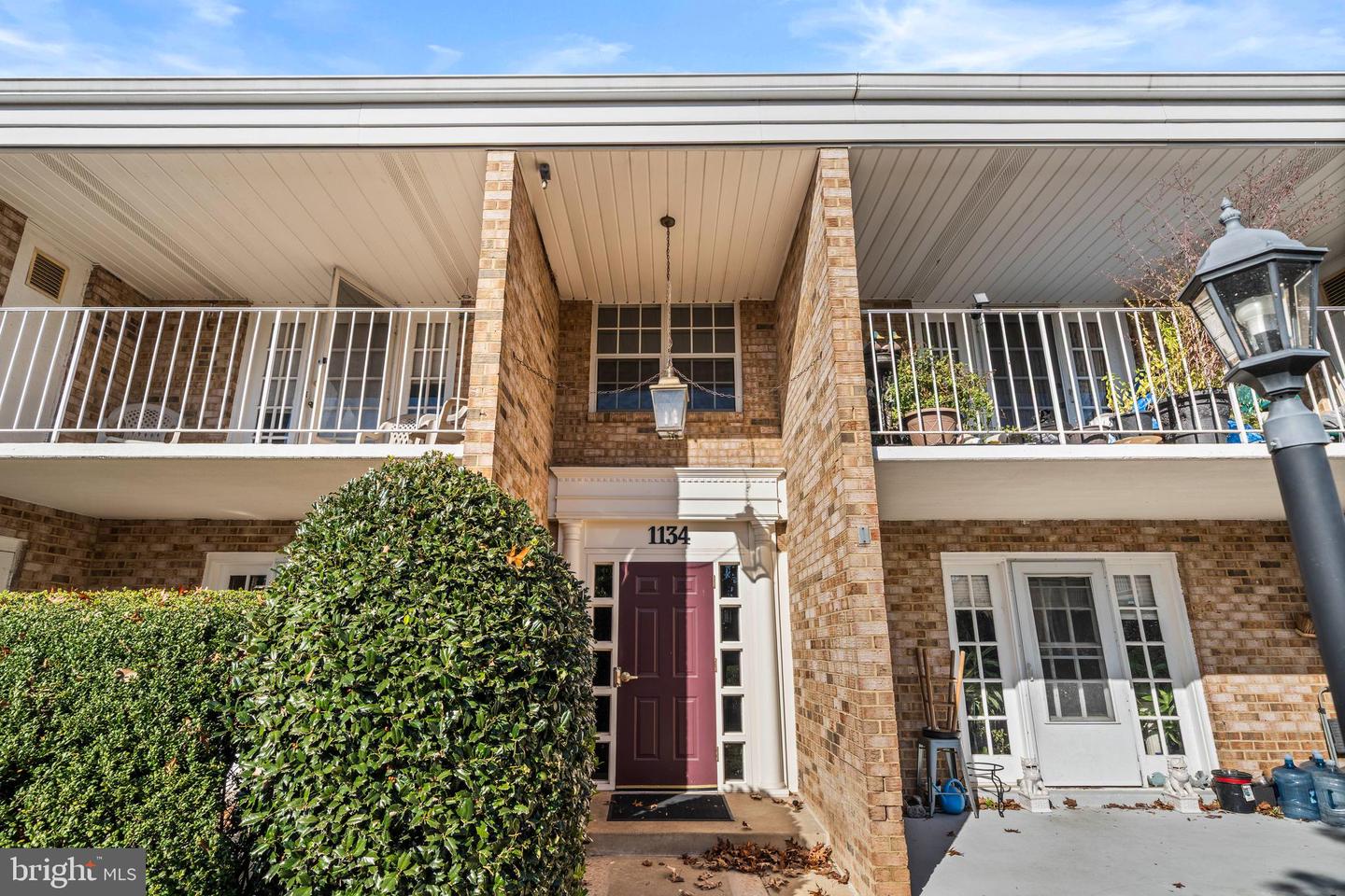 1134 S WASHINGTON ST #T1, FALLS CHURCH, Virginia 22046, 1 Bedroom Bedrooms, ,1 BathroomBathrooms,Residential,For sale,1134 S WASHINGTON ST #T1,VAFA2003434 MLS # VAFA2003434 1134 S WASHINGTON ST #T1, FALLS CHURCH, Virginia 22046, 1 Bedroom Bedrooms, ,1 BathroomBathrooms,Residential,For sale,1134 S WASHINGTON ST #T1,VAFA2003434 MLS # VAFA2003434