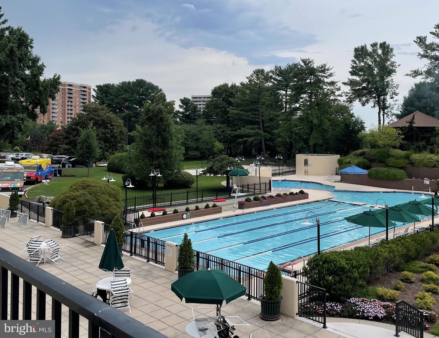 203 YOAKUM PKWY #1807, ALEXANDRIA, Virginia 22304, 2 Bedrooms Bedrooms, ,2 BathroomsBathrooms,Residential,For sale,203 YOAKUM PKWY #1807,VAAX2051600 MLS # VAAX2051600