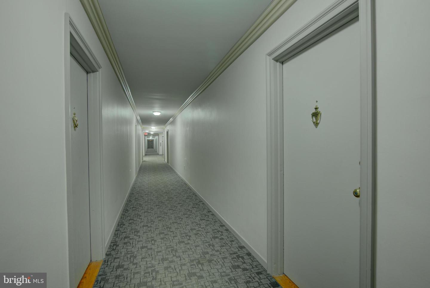 3000 SPOUT RUN PKWY #C603, ARLINGTON, Virginia 22201, 1 Bedroom Bedrooms, ,1 BathroomBathrooms,Residential,For sale,3000 SPOUT RUN PKWY #C603,VAAR2065880 MLS # VAAR2065880 3000 SPOUT RUN PKWY #C603, ARLINGTON, Virginia 22201, 1 Bedroom Bedrooms, ,1 BathroomBathrooms,Residential,For sale,3000 SPOUT RUN PKWY #C603,VAAR2065880 MLS # VAAR2065880