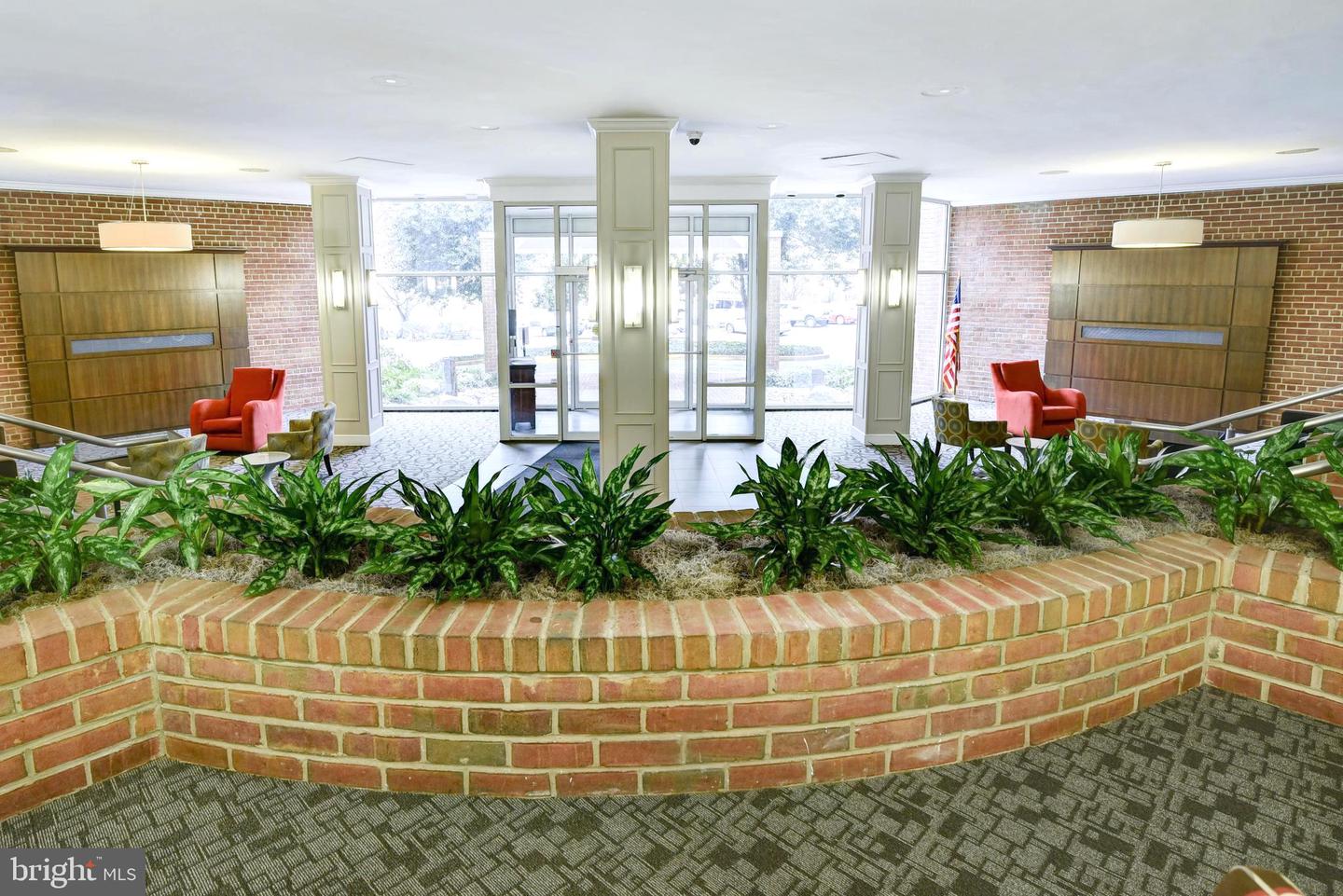 3000 SPOUT RUN PKWY #C603, ARLINGTON, Virginia 22201, 1 Bedroom Bedrooms, ,1 BathroomBathrooms,Residential,For sale,3000 SPOUT RUN PKWY #C603,VAAR2065880 MLS # VAAR2065880 3000 SPOUT RUN PKWY #C603, ARLINGTON, Virginia 22201, 1 Bedroom Bedrooms, ,1 BathroomBathrooms,Residential,For sale,3000 SPOUT RUN PKWY #C603,VAAR2065880 MLS # VAAR2065880