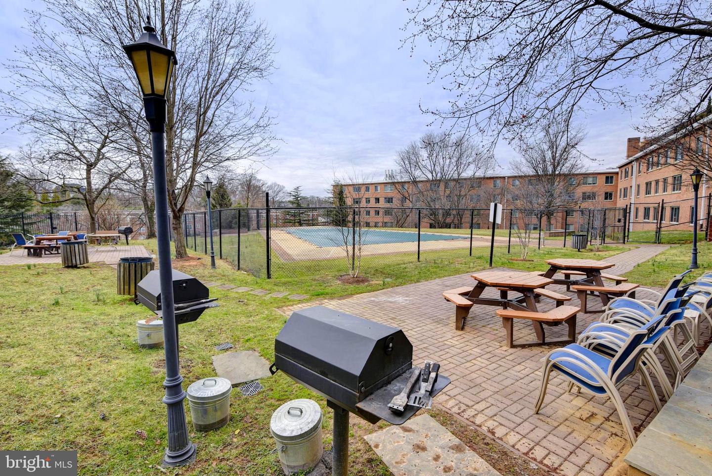 3000 SPOUT RUN PKWY #C603, ARLINGTON, Virginia 22201, 1 Bedroom Bedrooms, ,1 BathroomBathrooms,Residential,For sale,3000 SPOUT RUN PKWY #C603,VAAR2065880 MLS # VAAR2065880 3000 SPOUT RUN PKWY #C603, ARLINGTON, Virginia 22201, 1 Bedroom Bedrooms, ,1 BathroomBathrooms,Residential,For sale,3000 SPOUT RUN PKWY #C603,VAAR2065880 MLS # VAAR2065880