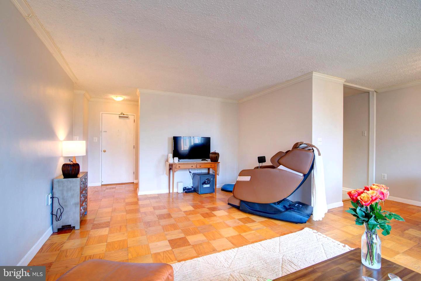 3000 SPOUT RUN PKWY #C603, ARLINGTON, Virginia 22201, 1 Bedroom Bedrooms, ,1 BathroomBathrooms,Residential,For sale,3000 SPOUT RUN PKWY #C603,VAAR2065880 MLS # VAAR2065880 3000 SPOUT RUN PKWY #C603, ARLINGTON, Virginia 22201, 1 Bedroom Bedrooms, ,1 BathroomBathrooms,Residential,For sale,3000 SPOUT RUN PKWY #C603,VAAR2065880 MLS # VAAR2065880