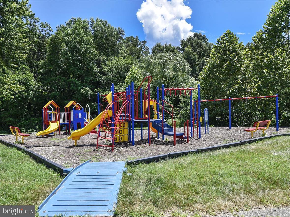 3878 HAVENWOOD PL #75D, ALEXANDRIA, Virginia 22309, 2 Bedrooms Bedrooms, ,1 BathroomBathrooms,Residential,For sale,3878 HAVENWOOD PL #75D,VAFX2278396 MLS # VAFX2278396