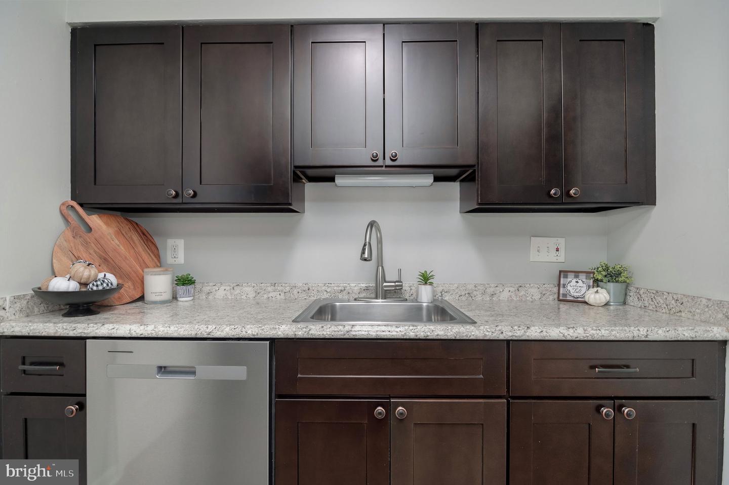 3878 HAVENWOOD PL #75D, ALEXANDRIA, Virginia 22309, 2 Bedrooms Bedrooms, ,1 BathroomBathrooms,Residential,For sale,3878 HAVENWOOD PL #75D,VAFX2278396 MLS # VAFX2278396