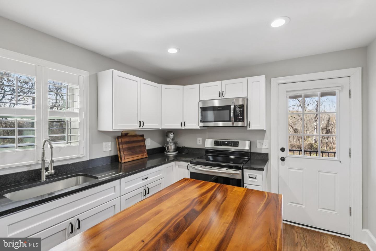 5676 OBANNON RD, THE PLAINS, Virginia 20198, 3 Bedrooms Bedrooms, ,2 BathroomsBathrooms,Residential,For sale,5676 OBANNON RD,VAFQ2019618 MLS # VAFQ2019618 5676 OBANNON RD, THE PLAINS, Virginia 20198, 3 Bedrooms Bedrooms, ,2 BathroomsBathrooms,Residential,For sale,5676 OBANNON RD,VAFQ2019618 MLS # VAFQ2019618